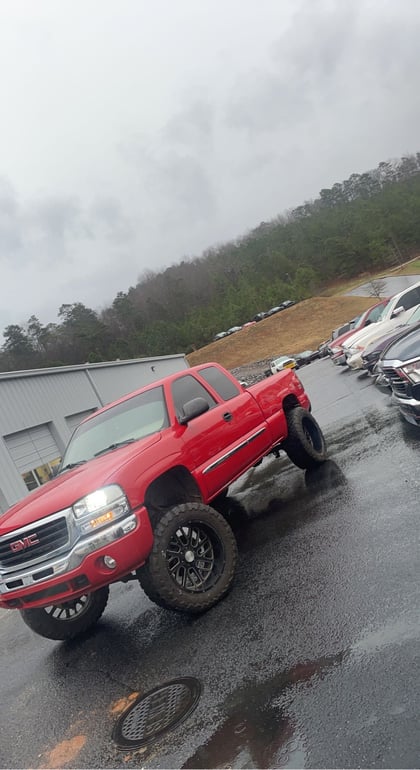 6 Inch Lifted 2006 GMC Sierra 1500 4WD