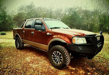 2.5 inch Lifted 2006 Ford F-150 4WD