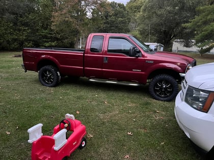 2 inch Lifted 2004 Ford F-250 Super Duty 4WD