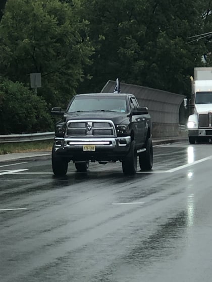 5 Inch Lifted 2010 Ram 2500 4WD