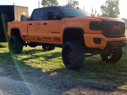 7.5 Inch Lifted 2015 GMC Sierra 2500 HD 4WD
