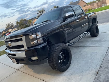 7.5 Inch Lifted 2009 Chevy Silverado 1500 2WD
