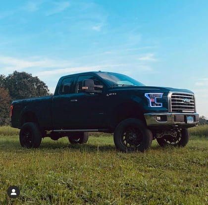 7.5 Inch Lifted 2016 Ford F-150 4WD