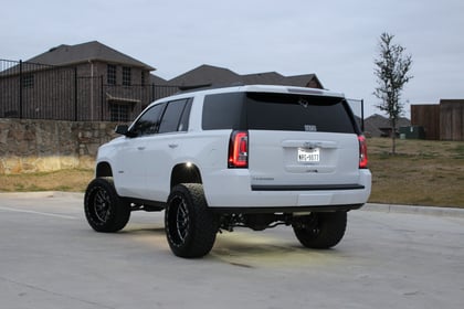 6 Inch Lifted 2019 GMC Yukon 4WD