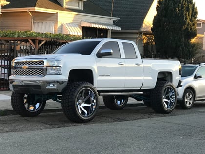 7 Inch Lifted 2014 Chevy Silverado 1500 RWD