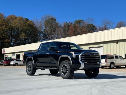 3.5 Inch Lifted 2025 Toyota Tundra 4WD