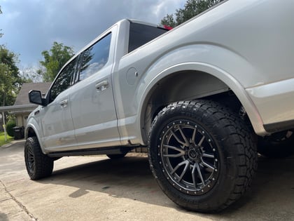 2 inch Lifted 2017 Ford F-150 4WD