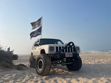 4.5 Inch Lifted 2001 Jeep Cherokee XJ 4WD