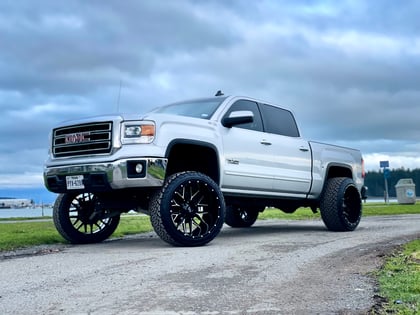 7 Inch Lifted 2015 GMC Sierra 1500 4WD