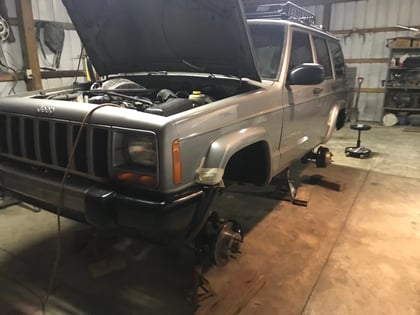 7 Inch Lifted 2000 Jeep Cherokee XJ 4WD