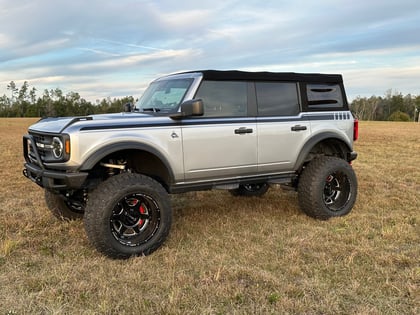 7.5 Inch Lifted 2022 Ford Bronco 4WD