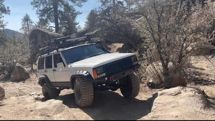 4.5 Inch Lifted 1991 Jeep Cherokee XJ 4WD
