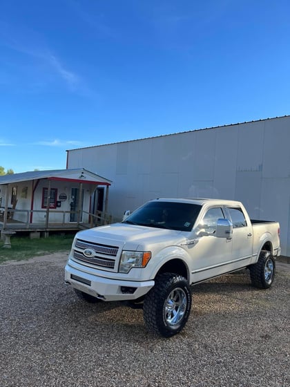 6 Inch Lifted 2009 Ford F-150 4WD
