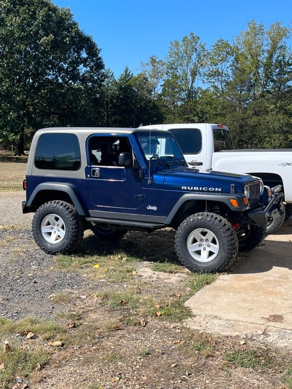 4 Inch Lifted 2004 Jeep Wrangler TJ 4WD