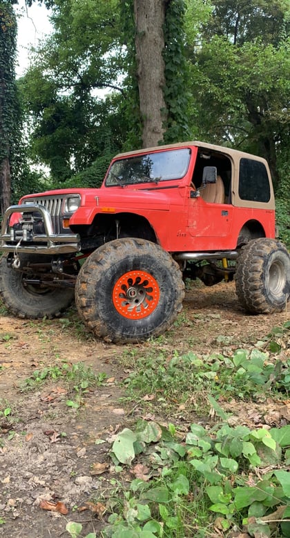 4.5 Inch Lifted 1995 Jeep Wrangler YJ 4WD