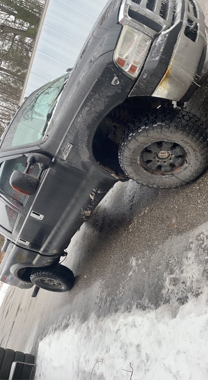4 Inch Lifted 2005 Ford F-250 Super Duty 4WD