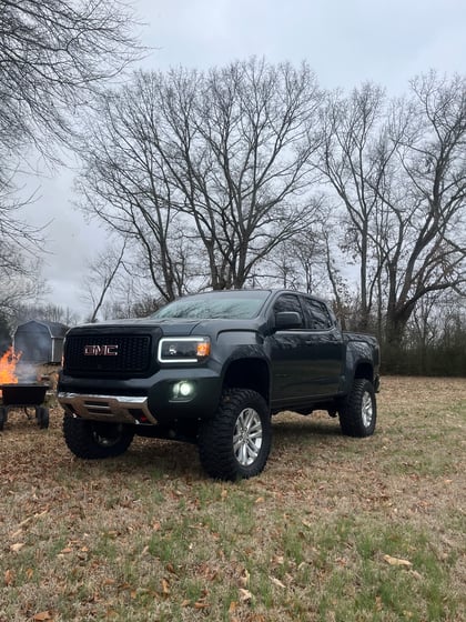 6 Inch Lifted 2017 GMC Canyon 4WD
