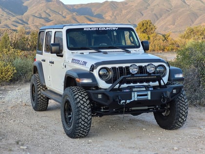 2.5 inch Lifted 2024 Jeep Wrangler 4WD