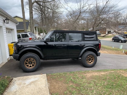 2 inch Lifted 2021 Ford Bronco 4WD