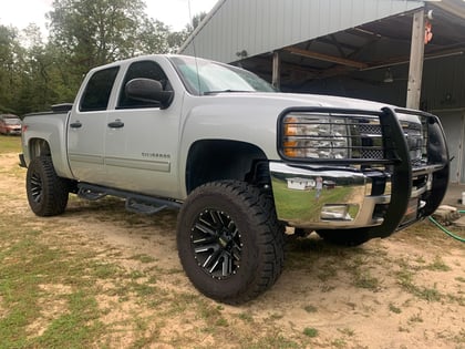 7.5 Inch Lifted 2013 Chevy Silverado 1500 4WD