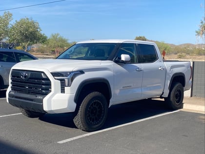 1.75 inch Lifted 2022 Toyota Tundra 4WD