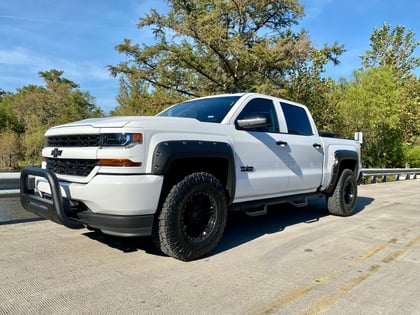 2.5 inch Lifted 2018 Chevy Silverado 1500 2WD