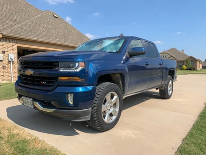 2.5 inch Lifted 2016 Chevy Silverado 1500 4WD