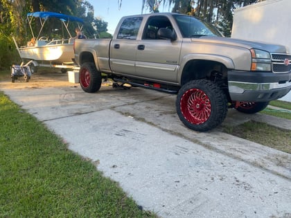 6 Inch Lifted 2005 Chevy Silverado 2500 HD 4WD