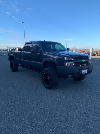 6 Inch Lifted 2003 Chevy Silverado 2500 HD 4WD