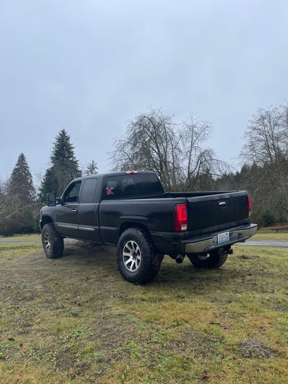 6 Inch Lifted 2003 GMC Sierra 1500 2WD