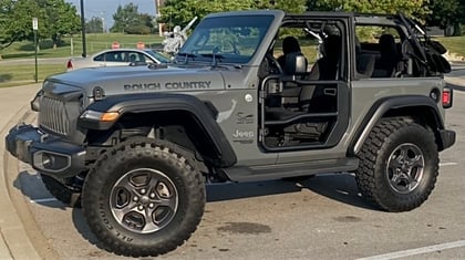2.5 inch Lifted 2019 Jeep Wrangler Unlimited Sport S