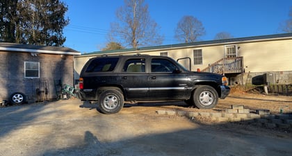 6 Inch Lifted 2000 GMC Yukon 4WD