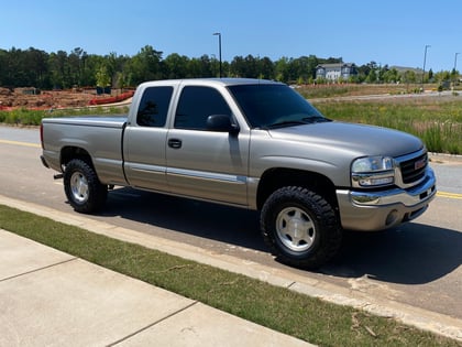 4.5 Inch Lifted 2003 GMC Sierra 1500 2WD