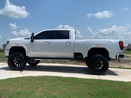 7 Inch Lifted 2021 GMC Sierra 2500 HD 4WD