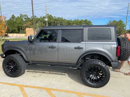 3.5 Inch Lifted 2022 Ford Bronco 4WD