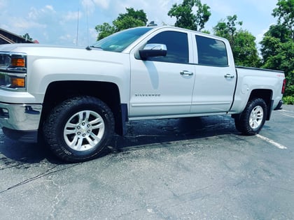 2.5 inch Lifted 2015 Chevy Silverado 1500 4WD