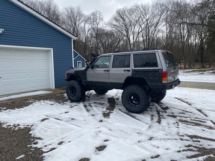 6 Inch Lifted 2001 Jeep Cherokee XJ 4WD