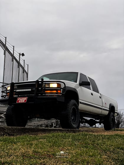 6 Inch Lifted 1997 Chevy C3500/K3500 Pickup 4WD