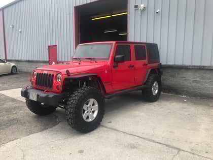 2.5 inch Lifted 2018 Jeep Wrangler JK Unlimited 4WD