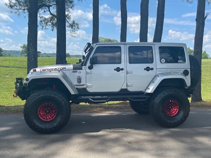 7.5 Inch Lifted 2011 Jeep Wrangler JK Unlimited 4WD