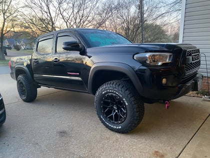 2 inch Lifted 2017 Toyota Tacoma 4WD