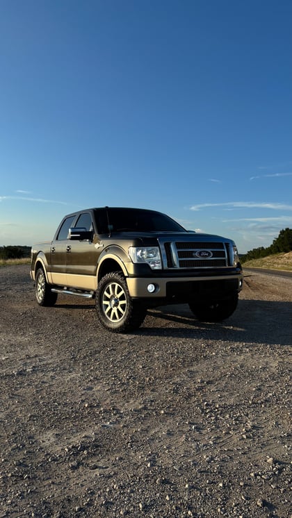 3 Inch Lifted 2009 Ford F-150 4WD