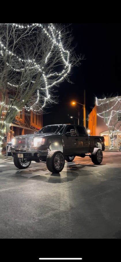 7.5 Inch Lifted 2012 GMC Sierra 1500 4WD