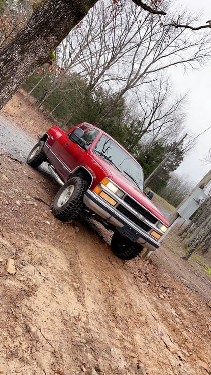 3 Inch Lifted 1996 Chevy C1500/K1500 Pickup 4WD