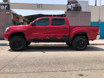 3 Inch Lifted 2006 Toyota Tacoma 4WD