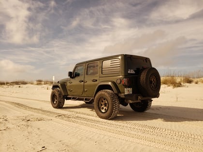2 inch Lifted 2020 Jeep Wrangler JL Unlimited 4WD