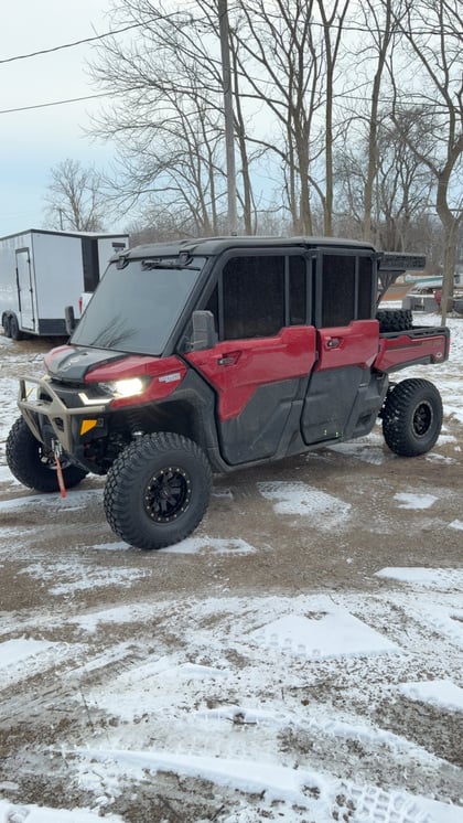 2025 Can-Am Defender MAX HD10 Limited