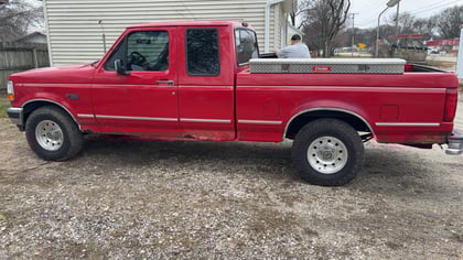 4 Inch Lifted 1995 Ford F-150 RWD