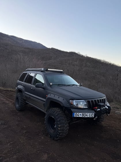 4 Inch Lifted 2004 Jeep Grand Cherokee AWD