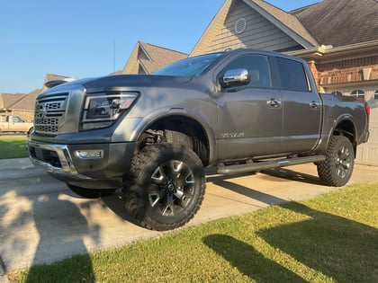 6 Inch Lifted 2021 Nissan TITAN
